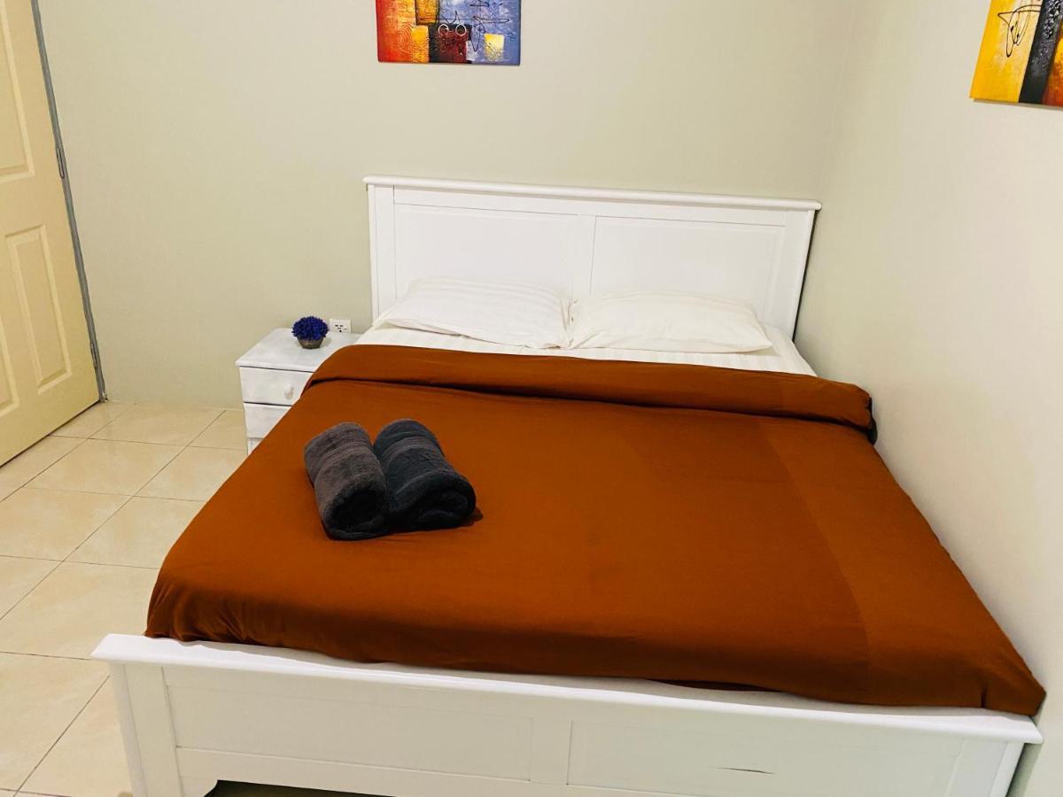 A3A Oastel Coliving Vandrehjem Tanah Rata Eksteriør billede
